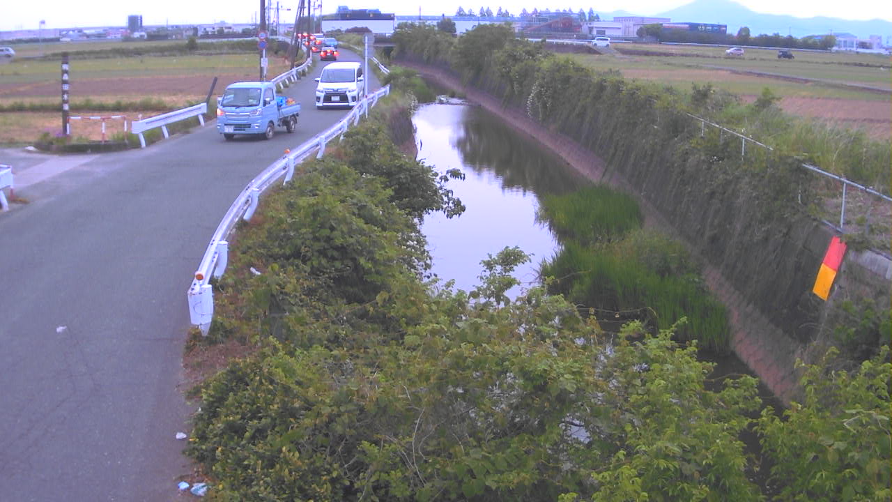 宇土市古保里町　潤川（古保里）