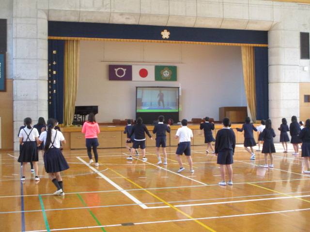 すくすく