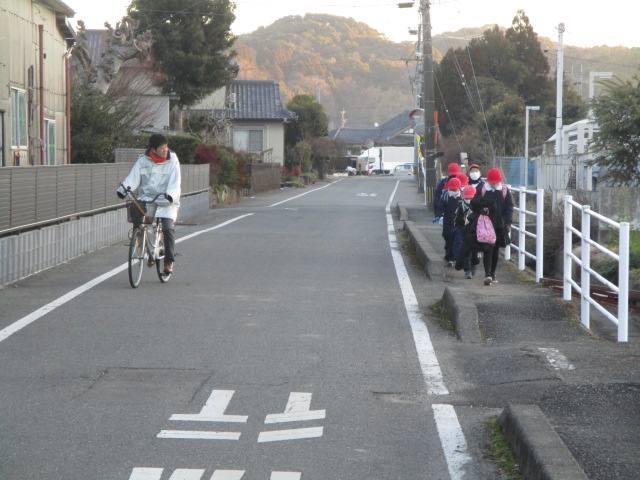 朝