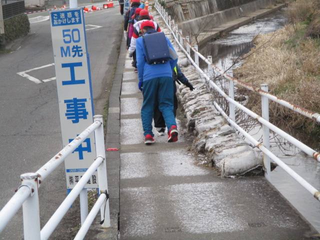 寒い