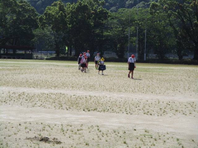 登校