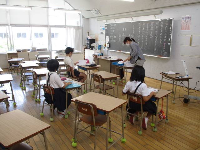 4年