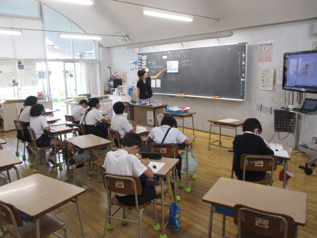 4年