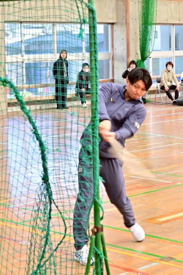 プロの打球を見せてもらいました