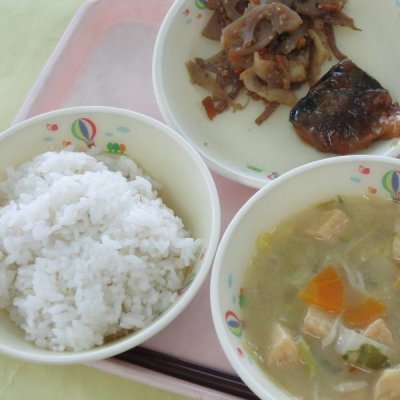 令和４年１１月３０日水曜日学校給食献立